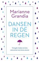 Dansen in de regen (Paperback)