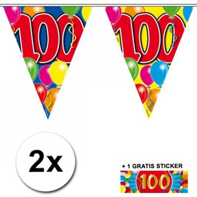 Leeftijd versiering - 2x vlaggenlijnen 100 jaar - met gratis sticker - feestartikelen - verjaardag