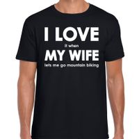 Cadeau t-shirt fietser/ mountainbiker I love it when my wife lets me go mountain biking zwart voor heren 2XL  - - thumbnail