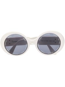 CHANEL Pre-Owned lunettes de soleil CC à monture ronde (années 1990) - Blanc