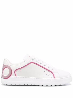 Ferragamo baskets Manhattan à imprimé Gancini - Blanc