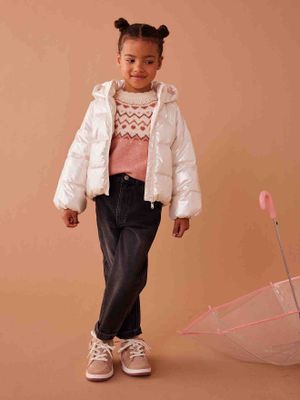 Donsjack met capuchon voor meisjes met parelmoereffect met fleece voering ecru