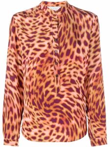 Stella McCartney chemise en soie à imprimé animalier - Rose