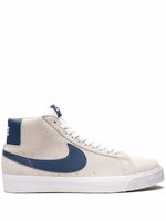 Nike baskets mi-montantes SB Blazer - Blanc