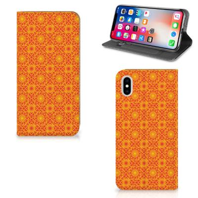 Apple iPhone Xs Max | Hoesje met Magneet | Batik Oranje
