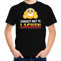 Funny emoticon t-shirt vergeet niet te lachen zwart voor kids - thumbnail