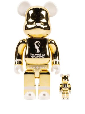 MEDICOM TOY x FIFA World Cup Qatar 2022 figurines BE@RBRICK 100% + 400% set de figurines