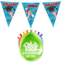 Paperdreams Geslaagd thema party versiering set Hoera - Vlaggenlijn en 16x ballonnen - Feestpakketten