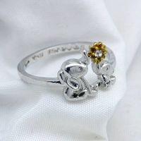 Zilveren Moeder en Baby Olifant Ring met Gouden Madelief - Sieraden - Spiritueelboek.nl