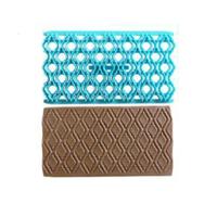 2 PC'S taart fondant gereedschap hartvormige Diamond textuur geruite Overpass Quyi Seal Printing mal (ronde diamant vorm 54115)