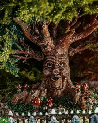 Sprookjesboom - l9,5xb7,5xh10cm - Luville