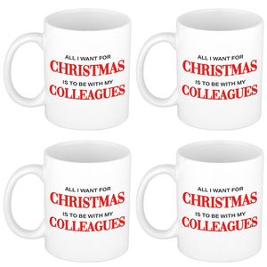 Set van 4x stuks kerst cadeau mokken All I want for Christmas is to be with my colleagues 300 ml - Bekers