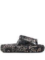 DUOltd slippers à imprimé bandana - Noir