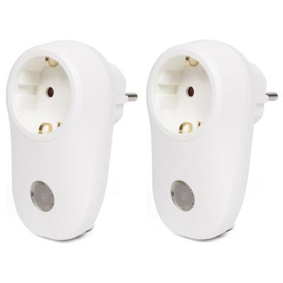 Benson Stekker met lichtsensor - 2x stuks - wit - Stekkerlamp - Stopcontact