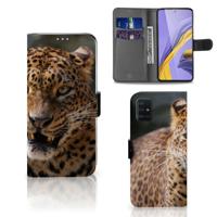 Samsung Galaxy A51 | Telefoonhoesje | Met pasjeshouder | Luipaard