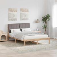 Bedframe met hoofdeinde Bruin 135 x 190 cm Massief grenenhout