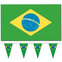 Landen vlaggen versiering set - Brazilie - Vlag 90 x 150 cm en vlaggenlijn 5 meter