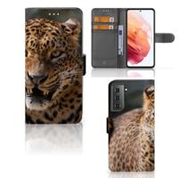 Samsung Galaxy S21 | Telefoonhoesje | Met pasjeshouder | Luipaard