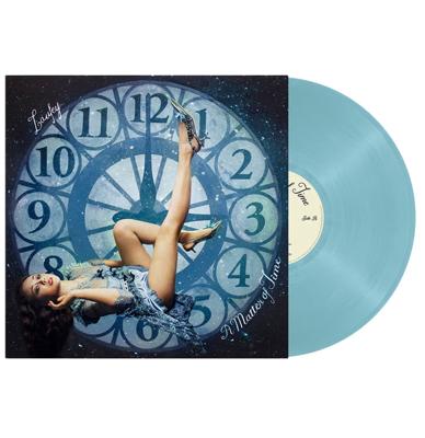 Laufey - A Matter of Time (Blauw Vinyl) 2 (LP) Laufey - A Matter of Time (Blauw Vinyl) 2 (LP)