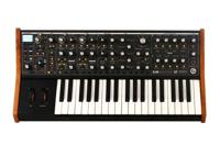 MOOG SUBsequent 37 - Analoge synthesizer