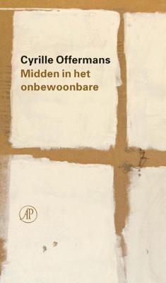 Midden in het onbewoonbare (Paperback)