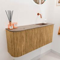 Toiletmeubel Mondiaz Joya Dlux | 91.6 cm | Meubelkleur Oak | Faye wastafel Arena Wasbak Rechts | Zonder kraangat(en) Toiletmeubel Mondiaz Joya Dlux | 91.6 cm | Meubelkleur Oak | Faye wastafel Arena Wasbak Rechts | Zonder kraangat(en)