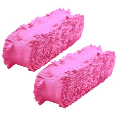 Crepe papier feest slingers/guirlande - 2x - 6 meter - roze - feestversiering - uni kleuren Crepe papier feest slingers/guirlande - 2x - 6 meter - roze - feestversiering - uni kleuren