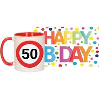 Verjaardag cadeau mok/beker 50 jaar print 300 ml + A5-size wenskaart Happy Birthday