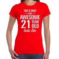 Awesome 21 year / 21 jaar verjaardag cadeau - t-shirt - rood - voor dames