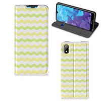 Huawei Y5 (2019) | Hoesje met Magneet | Waves Yellow