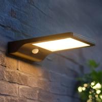 Solar wandlamp slim met 36 leds en bewegingsmelder zwart op zonne energie voordeelset