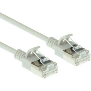 ACT Grijze 7 meter LSZH U/FTP CAT6A datacenter slimline patchkabel snagless met RJ45 connectoren
