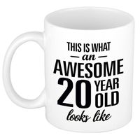 Awesome 20 year cadeau mok / beker 300 ml Awesome 20 year cadeau mok / beker 300 ml