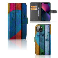 Apple iPhone 13 | Book Style Case | Wood Heart - Cadeau voor je Vriend