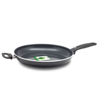 Cambridge Black Pan 32cm
