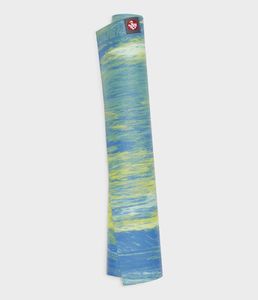 Manduka eKO SuperLite Yogamat Rubber Blauw 1.5 mm – Digi Lime Marbled – 180 x 61 cm