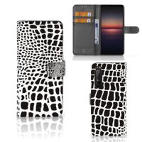 Sony Xperia 1 II | Telefoonhoesje | Met pasjeshouder | Slangenprint