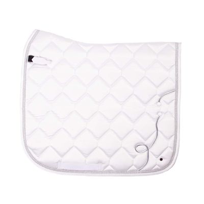 Zadeldek Qhp Fenna, Dressuur paard in wit
