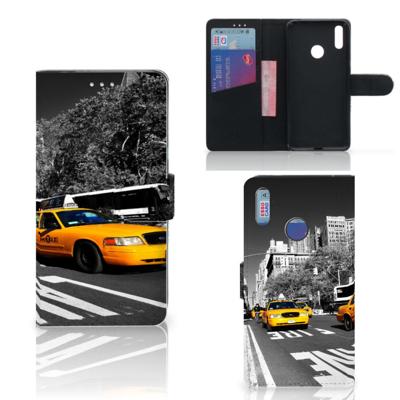 Huawei Y7 (2019) | Flip Cover | New York Taxi