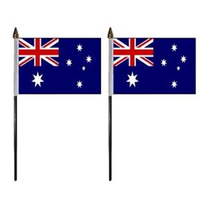 Australie - 2x - mini vlaggetje van 10 x 15 cm op stokje - Landen vlag - H27 cm