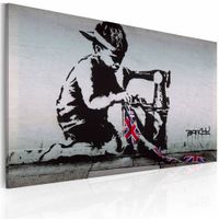 Schilderij - Banksy - Union Jack Kid, Zwart/Wit, 40x60cm ,wanddecoratie , premium print op canvas - thumbnail