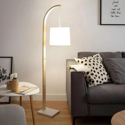 Vloerlamp hout met stoffen kap E27 fitting &apos;Natasja&apos;