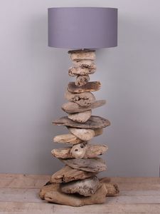 Drijfhouten lamp, 130 cm. lampenkap grijs