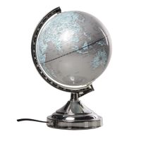 Decoratie wereldbol/globe zilver met verlichting op metalen voet 20 x 32 cm