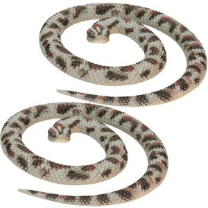 Setje van 2x rubberen nep/namaak slangen van 65 cm