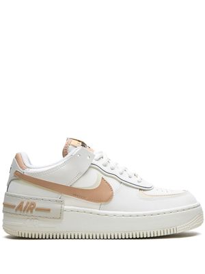 Nike "baskets Air Force 1 Shadow ""Sail Fossil Light Bone"" " - Blanc