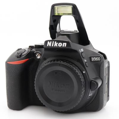 Nikon D5600 body occasion