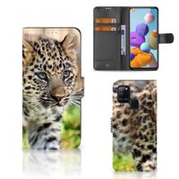 Samsung Galaxy A21s | Telefoonhoesje | Met pasjeshouder | Baby Luipaard