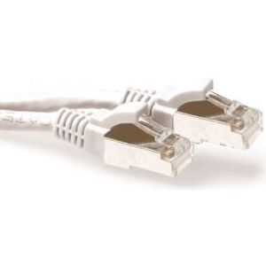ACT Witte 0,5 meter LSZH SFTP CAT6A patchkabel snagless met RJ45 connectoren