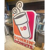Dunkin&apos; Donuts Lichtback-plaat 184 x 105 cm
